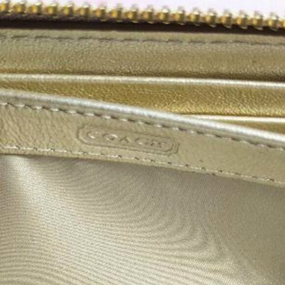 Coach Madison Gathered Metallic Leather Zip Around Wallet EUC - Picture 6 of 6